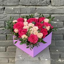 Цветочная композиция из Розы в коробке в Угловском