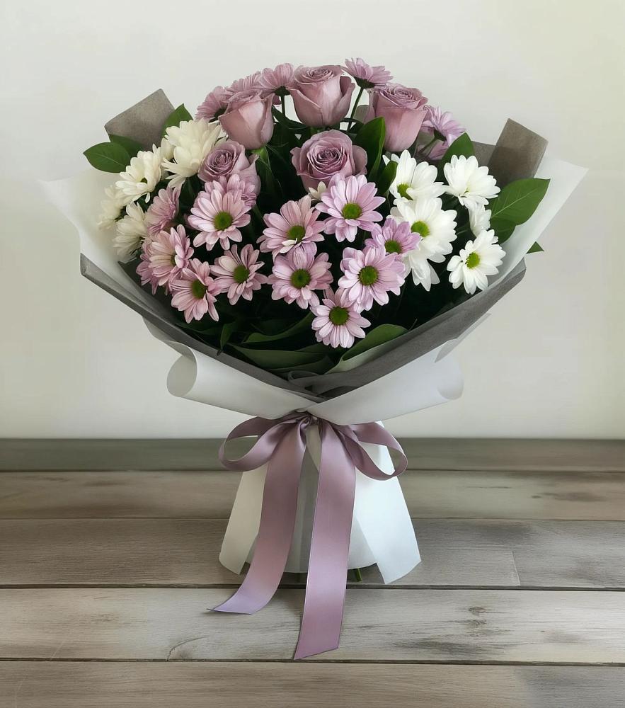 Букет цветов из: Хризантемы и Розы в Угловском