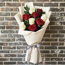 Букет цветов из:  Розы в Угловском