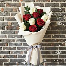 Букет цветов из:  Розы в Угловском