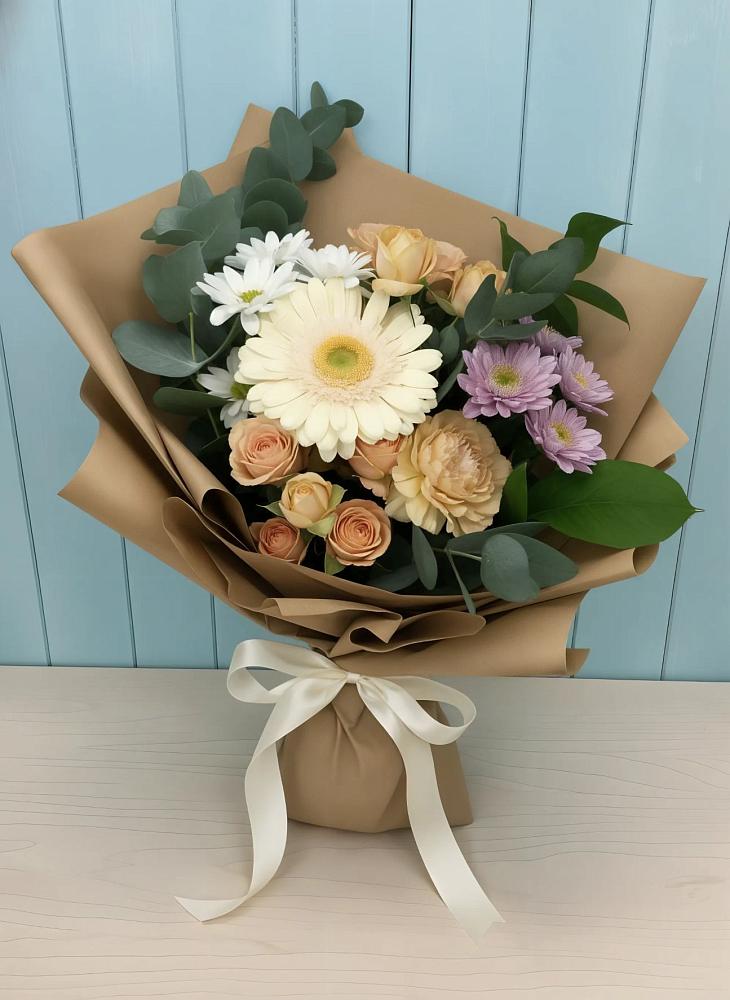 Букет цветов из: Герберы и Хризантемы в Угловском