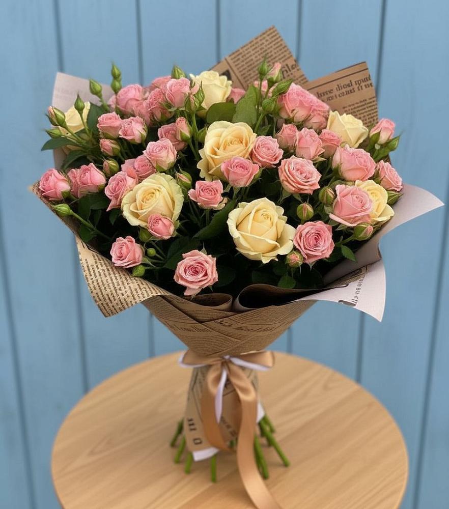 Букет цветов из: Розы в Угловском