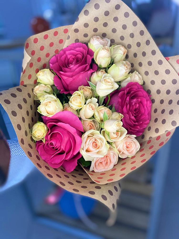 Букет цветов из: Розы в Угловском