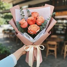 Букет цветов из:  Розы #REPLACE_PRED# Угловском