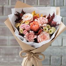 Букет цветов из:  Гвоздики, Хризантемы и Розы в Угловском