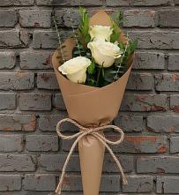 Букет цветов из:  Розы в Угловском