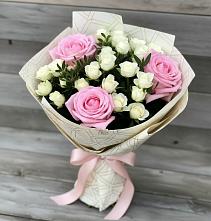 Букет цветов из:  Розы в Угловском