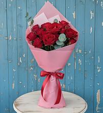 Букет цветов из:  Розы в Угловском