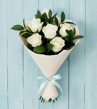 Букет цветов из:  Розы в Угловском
