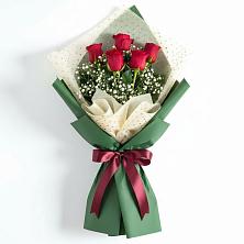 Букет цветов из:  Розы в Угловском
