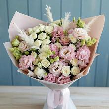 Букет цветов из:  Альстромерии и Розы в Угловском