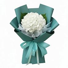 Букет цветов из:  Гортензия в Угловском
